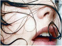 35℃で毛穴の数は1.5倍に！気温とお肌のBADな関係と解決法