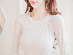 いくつあっても物足りない！なにかと使える秋色ニットにラブコール♡