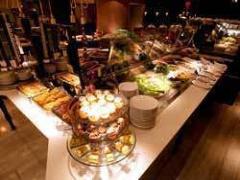 仲間と楽しもう！和食からスイーツまで♡新宿でランチ食べ放題のお店10選