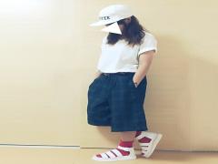 お手頃価格だからできること。ユニクロのパックTをリメイクする人が続出♡