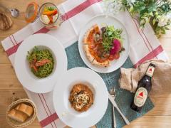 ジェラートじゃなくてピザ？新感覚の"食べ歩きグルメ"が登場！