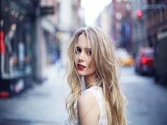 「あの人がいつもキレイなワケ。」それはバックの中身にあったんです。