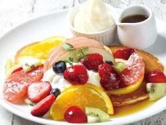 今さら聞けない、ホットケーキとパンケーキの違いってなに？