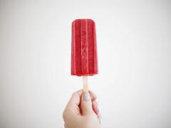 マシュマロと牛乳でアイスができちゃう？！簡単なのに濃厚な味わいを堪能せよ♡