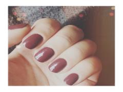 秋カラーを取り入れて、一歩先のお洒落な指先に変身