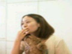 〝汁がお洋服に飛んだ！〟の悲劇とさよなら。ラーメンを上手に食べるコツ