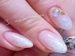 誰よりも輝く私♡夏のジェルネイルはラメグラデーションで決まり！