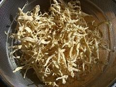 ちょっとひと手間で魅惑の食材に♡自家製干し野菜の作り方＆活用レシピ集