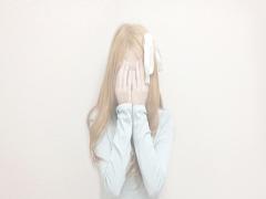 髪のダメージ、その原因は「日焼け」でした。正しい対策で美しい髪を手に入れよう♭