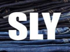 ワイドパンツ最前線。この秋着こなしたい！ワイドデニムを攻略せよ