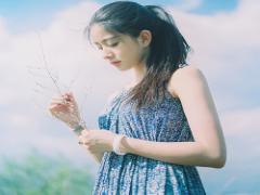 可愛いだけが私じゃないから。色気をひとさじ入れ込んだナチュラルなウブ顔メイク