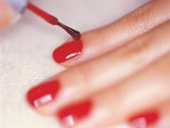 不器用さん必読！プロ級セルフネイルを成功させる7つの裏技