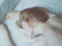 引き算すれば、朝の支度は15min.！‘ナチュラルに、大人っぽく’が鍵のメイク術。