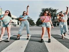 女友達の付き合いに、もやもや注意報。［女子あるある問題］を解消いたします