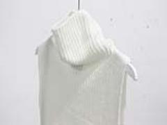 夏→秋まで使える！今買うなら〈ノースリーブニット〉が大活躍まちがいなし♡