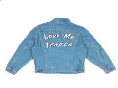 TO：スカート派の人へ。大きめシルエットは縦長ラインのスカートで着こなすべし♡