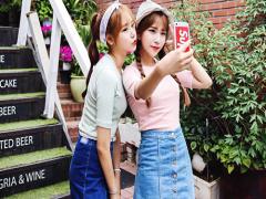 ダイソーの「リモートシャッター」なら自撮りも綺麗にかっこよくできる！