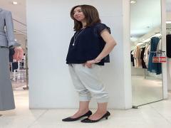 秋は脱スニーカーで女度UP☆ローヒールパンプスで大人シンプルコーデが気分です♪