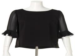 夏も秋も制する。“ブラック・カーキ”の季節をまたぐ万能アイテム