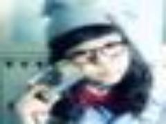 一枚は持ってたい！ミモレ丈のプリーツスカートはいかが？