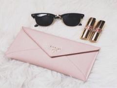 実は縁起が良いんです。憧れハイブランドの秋財布コレクション