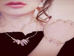 秋のスタメン間違い無し！買い足しアクセはストーンデザインがお洒落♡