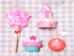 可愛い手元のお手本！渡邉あゆみさんのネイルとアクセサリーを真似したい♡