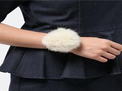 デートに最適なアクセサリーなら"Odette e Odile"でGET！