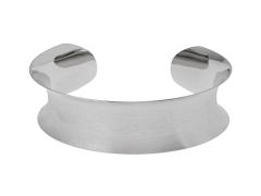 パール使いが上品なdazzlinのアクセサリーで大人かわいいコーデに♡