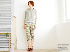 カジュアルだけじゃもったいない！パーカーのおしゃれコーディネート