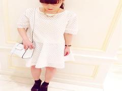 夏の2大カラー▷▷オールホワイトVSオールブラック、あなたはどっち派？