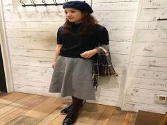 トレンドのミモレ丈で一年中オフィスコーディネートが完成！