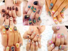 人気の“ヒッピーネイル”も夏から秋モードにシフトチェンジ