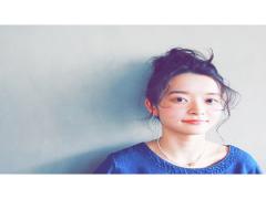 暑いしめんどくさいし。ものぐさgirlはざっくりお団子で抜け感を