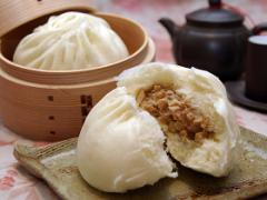 半分個は危険かも！？肉汁溢れ出すジューシー肉まんの名店⑤