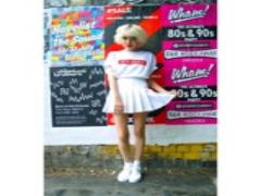 個性派さんいらっしゃ～い！秋冬ぴったり、重ためビビッドヘアカラーのすゝめ