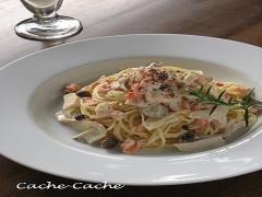 味、香り、色、全て優秀♡スモークサーモンを使ったパスタレシピ特集