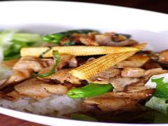 簡単なのに絶品！豚肉を使った丼ぶりレシピまとめ