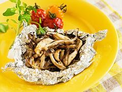 きのこの香りがたまらない♡簡単ホイル焼きレシピ！