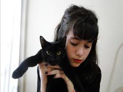 黒を効かせて狙い撃ち。黒猫ガールになりきって彼のハートをCATchしよ♡