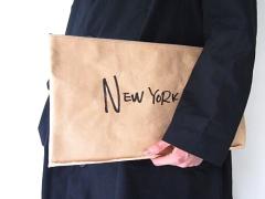 人より一歩先のおしゃれへ。「ペーパークラッチ」で洗練された雰囲気に。