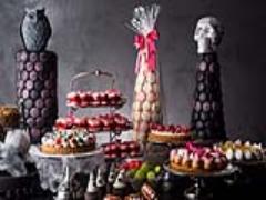 お化けや目玉...ヒルトン東京のプリンセスビュッフェに"魔女のデザート"現る！？