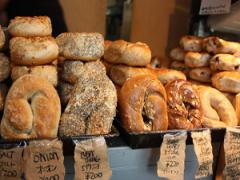 まるっとかわいい！本場のむちむち食感ベーグルで、幸せ朝ご飯♡