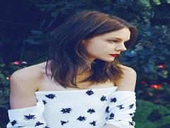 やっぱり私は赤リップが好き。主役の唇を最大限に引きたたせるメイクLesson