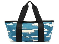 THE STATION STOREのバッグをいつも連れて歩きたい！