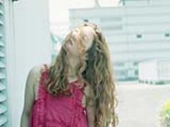 見るからに色っぽい。大人なワタシを作り出すのは、深くて甘い秋の髪色