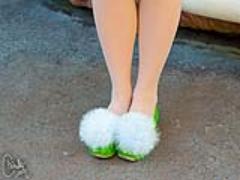 まるでティンカー・ベルの靴♡ぽんぽんシューズで足元に可愛いの魔法を*