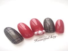 ［秋っぽいガーリーで、でも大人らしさも］を赤一色で叶えます。