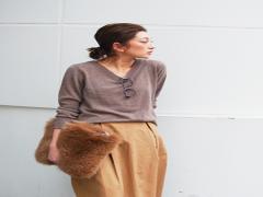 ざっくりニットに合わせたい。絶妙なラフ感を醸し出すまとめヘア