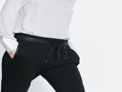 見逃し厳禁。THEシンプル服をグンっと格上げしてくれる〇〇な小物3選